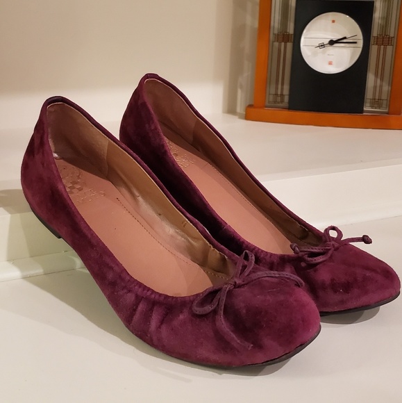 Vince Camuto Ballet Flats | GUC | 7M - Picture 7 of 8